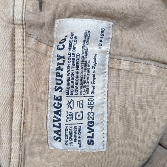 Salvage Supply Co. SLVG Cargo Shorts Size 36 24" Outseam - Picture 4 of 8